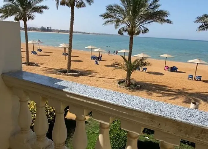Alpesi faház السويس Ajn-Szuhna